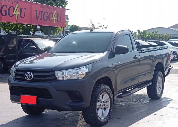 TOYOTA Hilux