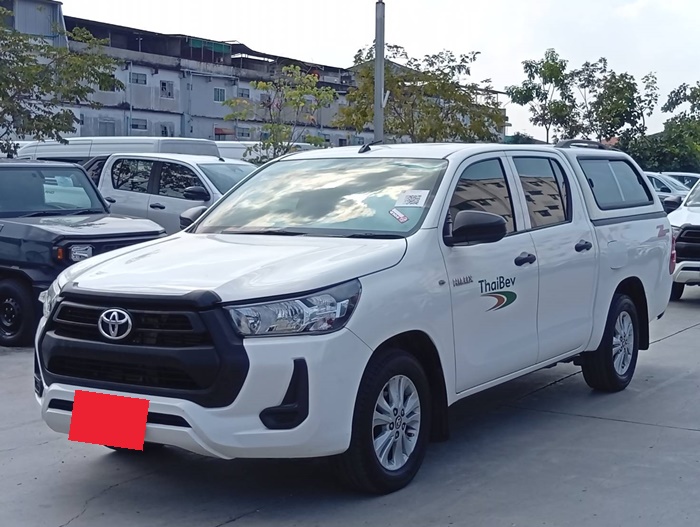 TOYOTA Hilux