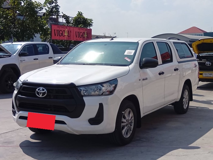 TOYOTA Hilux