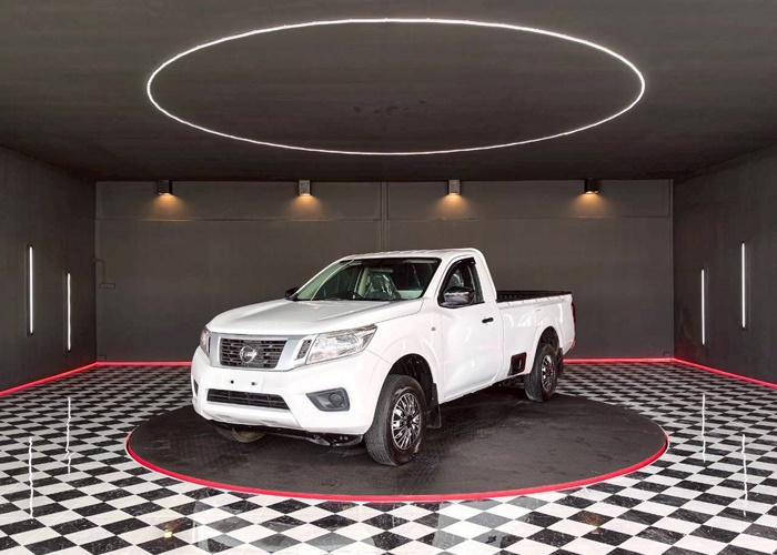 NISSAN Navara
