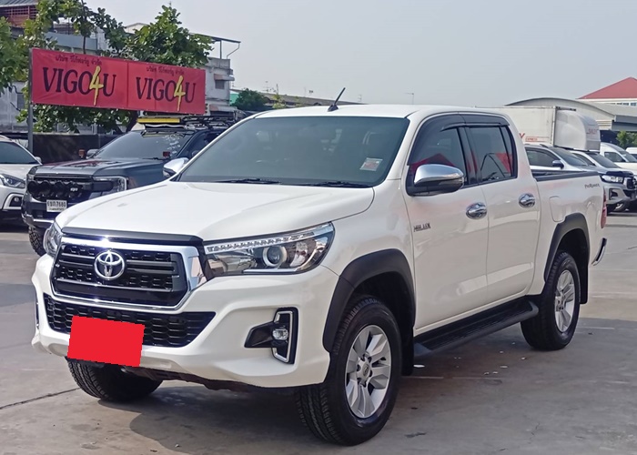 TOYOTA Hilux