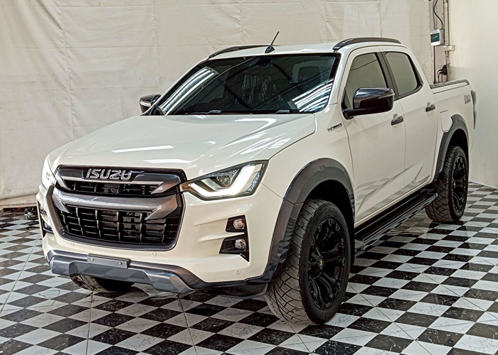 ISUZU D-Max